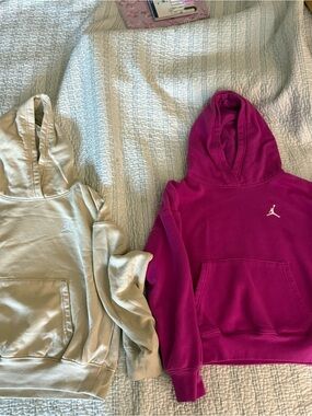 Jordan Cream and Fuchsia Kids' Hoodies - Jumpman Logo